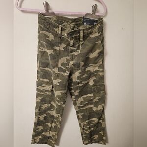 American Eagle NWT Olive Camo Cargo Pants